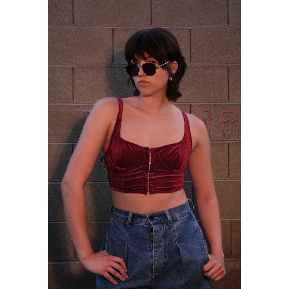 URBAN OUTFITTERS Maroon Velvet Cropped Bustier